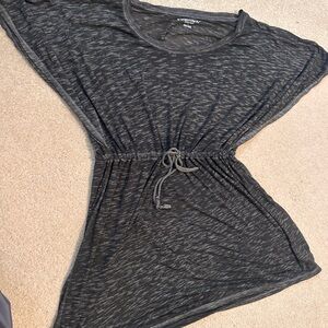 Liz Lange Maternity Gray  Tie Front Tunic